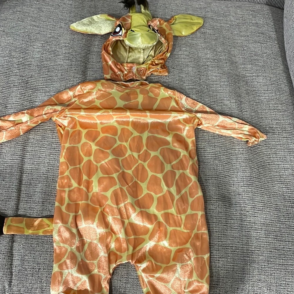 Baby giraffe costume